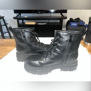 New Dream Pairs Women’s Combat Boots Size 6.5 Low Heel Lace Up With Side Zipper